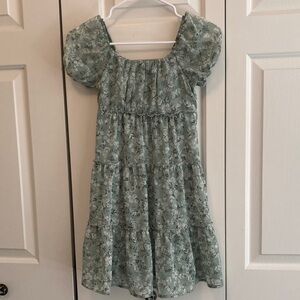 Mi Ami Light Green and White Floral Girls 10 Dress.